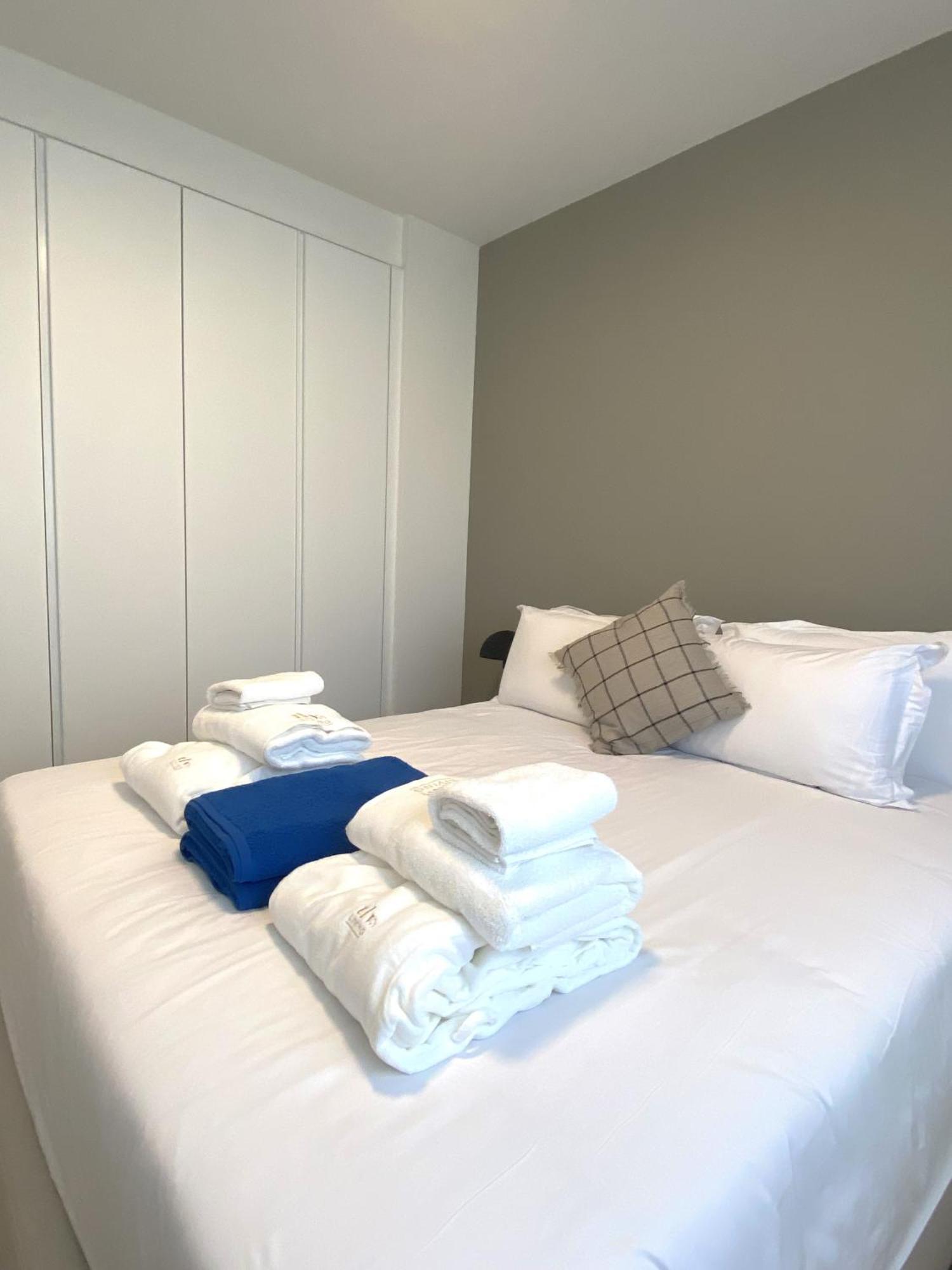 Sunset Gardens - Holiday Apartments - By Tlv Living Limassol Exteriör bild