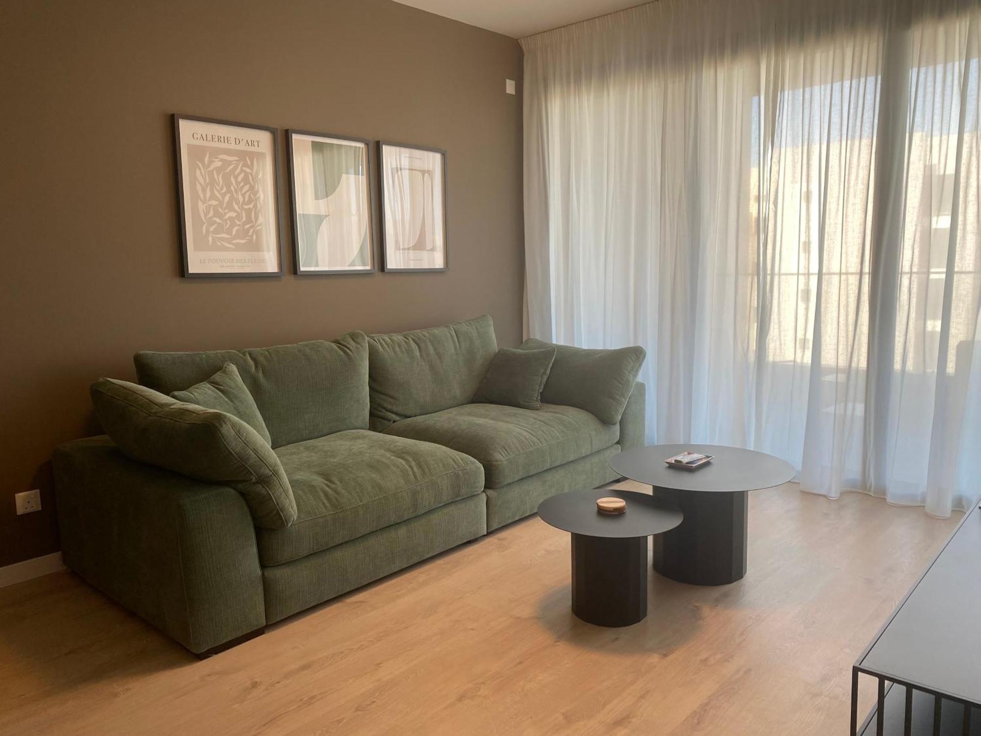 Sunset Gardens - Holiday Apartments - By Tlv Living Limassol Rum bild