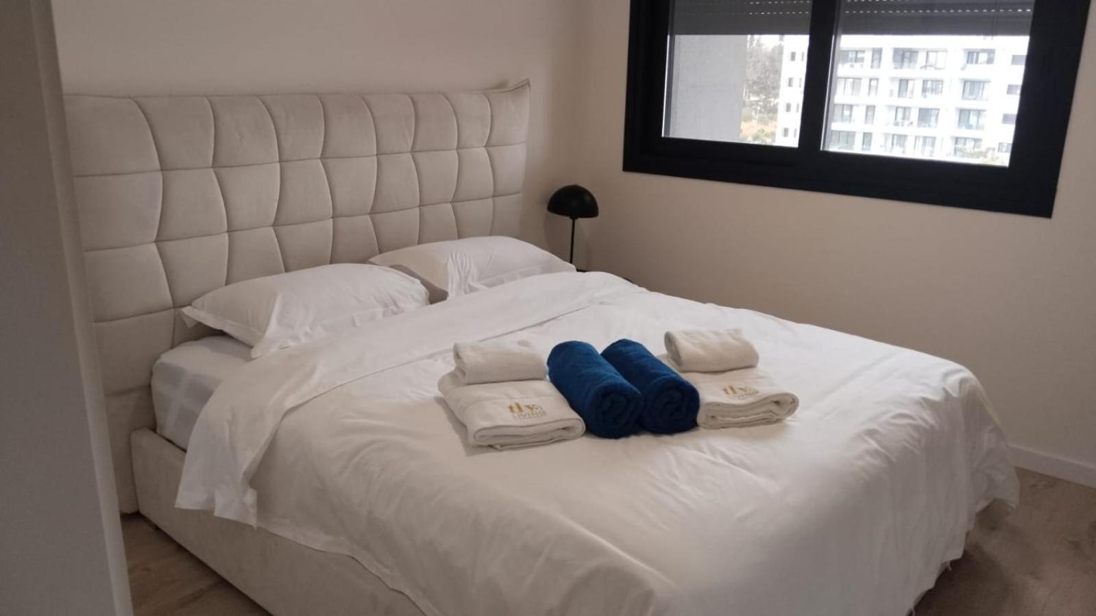 Sunset Gardens - Holiday Apartments - By Tlv Living Limassol Exteriör bild